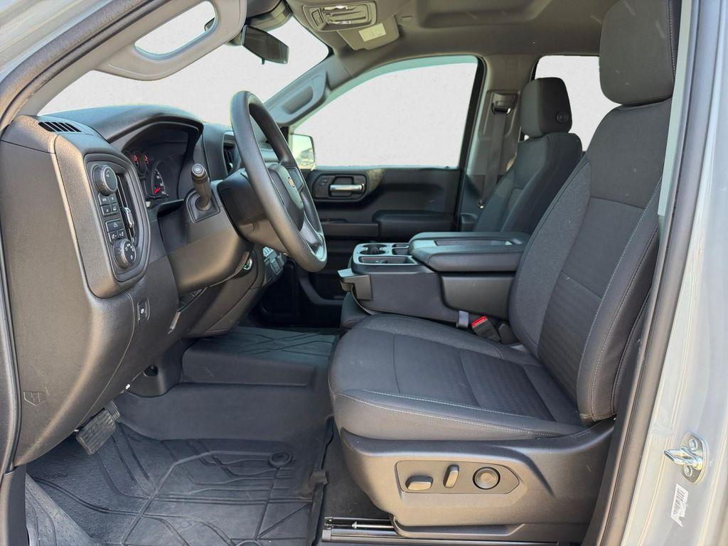 used 2025 Chevrolet Silverado 1500 car, priced at $37,995