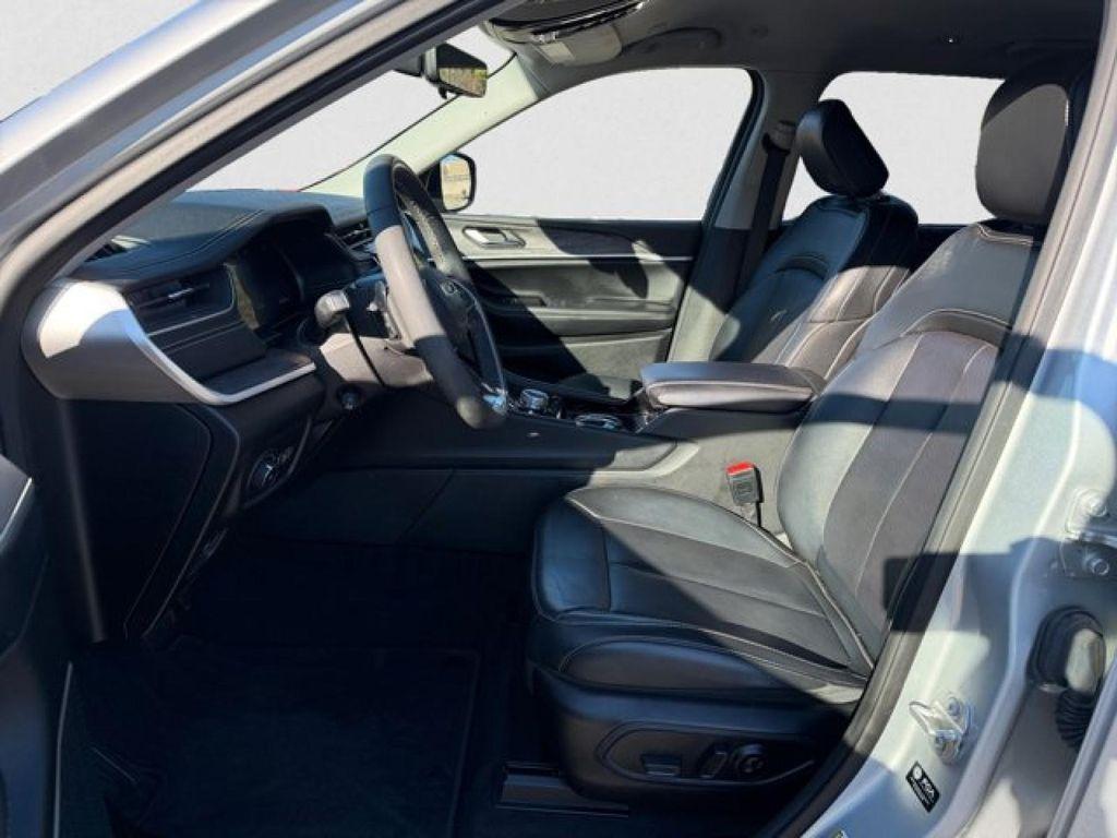 used 2023 Jeep Grand Cherokee L car, priced at $34,995