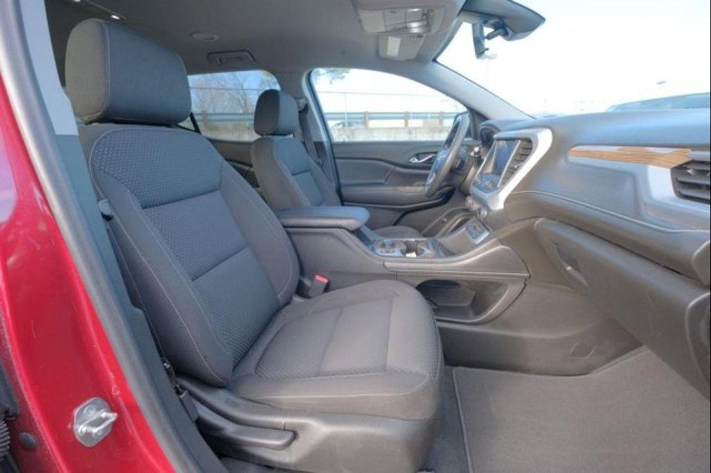 used 2022 GMC Acadia car, priced at $29,995