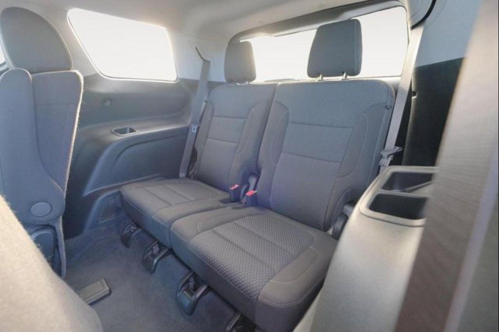 used 2022 GMC Acadia car, priced at $29,995