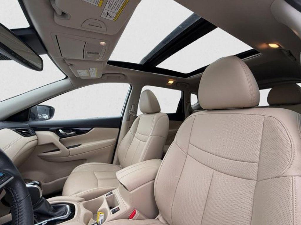 used 2020 Nissan Rogue car, priced at $23,995