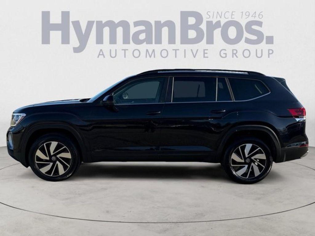 used 2024 Volkswagen Atlas car, priced at $36,995