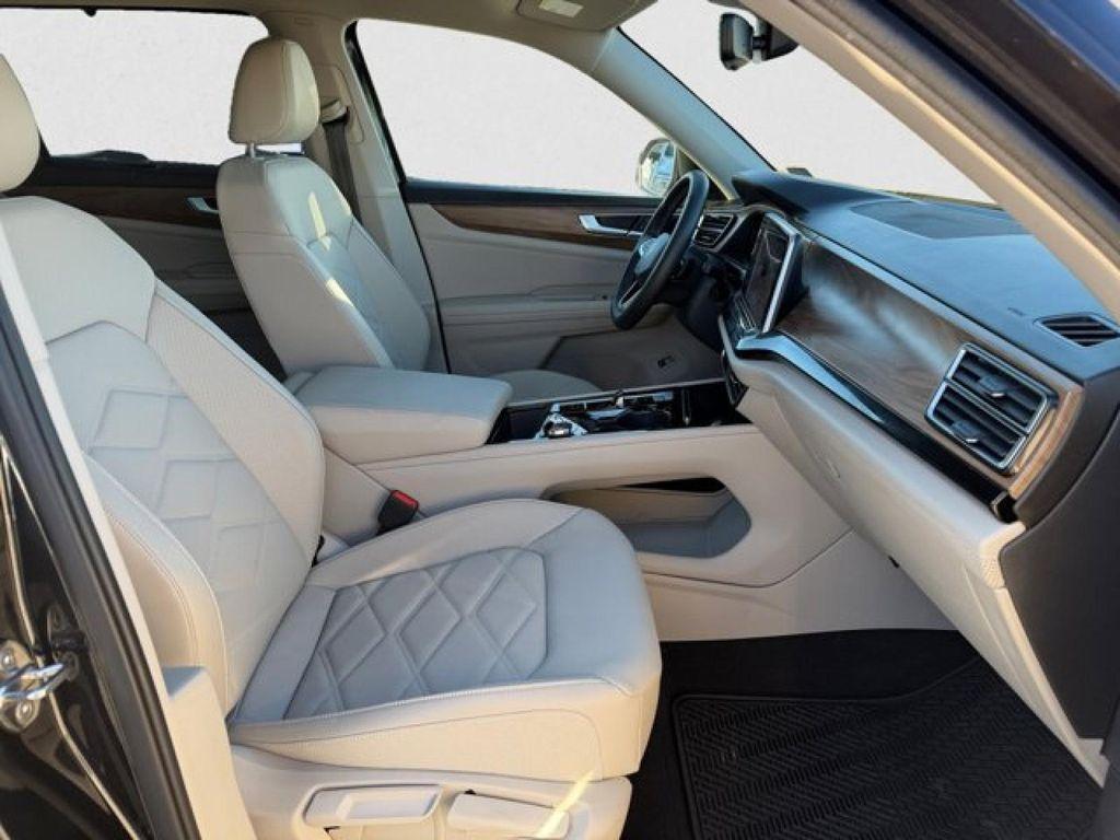 used 2024 Volkswagen Atlas car, priced at $36,995