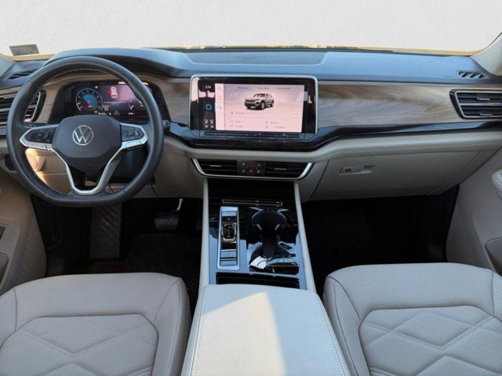 used 2024 Volkswagen Atlas car, priced at $36,995