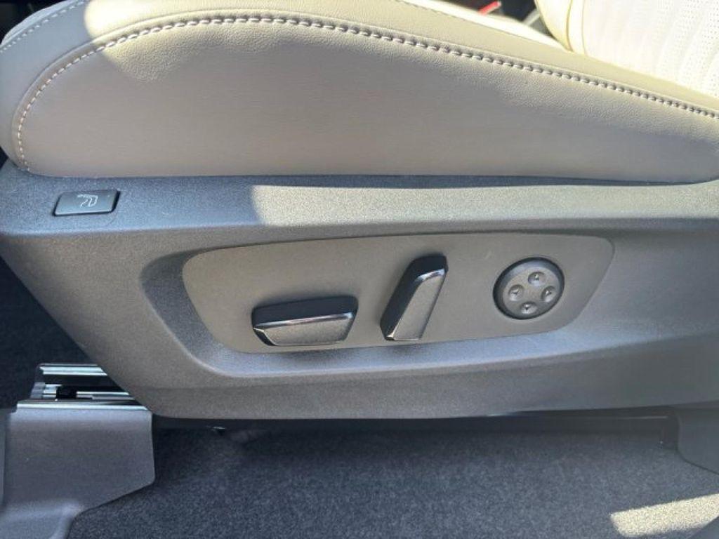 new 2026 INFINITI QX60 car, priced at $61,558