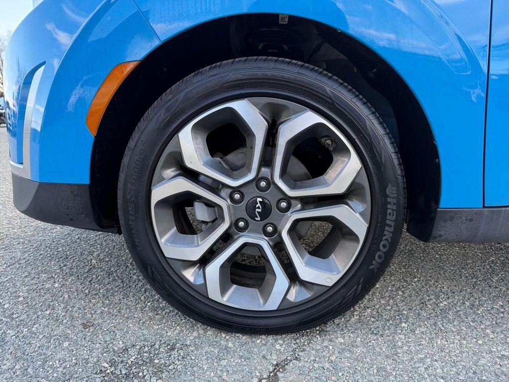 used 2025 Kia Soul car, priced at $23,995