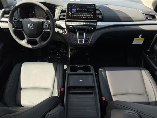 new 2026 Honda Odyssey car, priced at $44,290