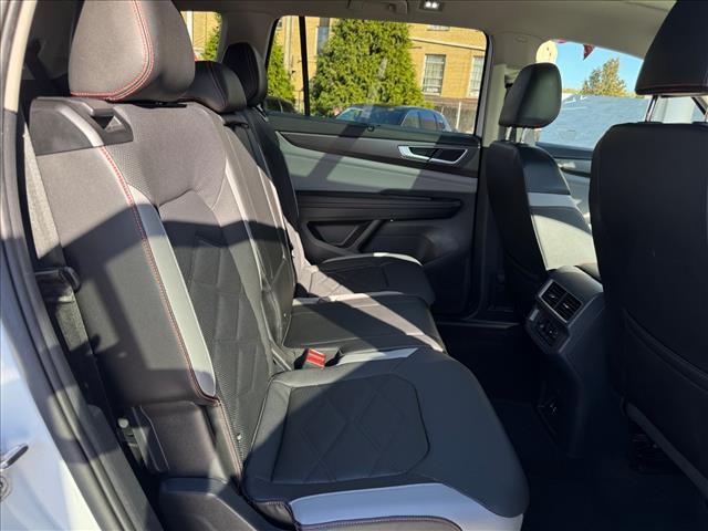 used 2024 Volkswagen Atlas car, priced at $32,536