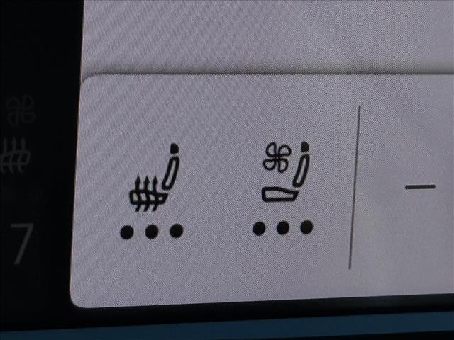 used 2024 Volkswagen Atlas car, priced at $32,536