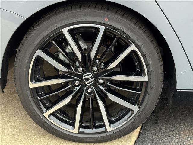 used 2025 Honda Accord Hybrid car, priced at $35,752