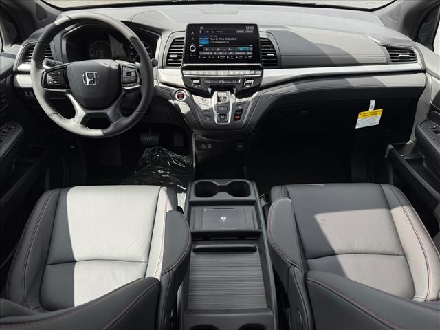 new 2026 Honda Odyssey car, priced at $45,390
