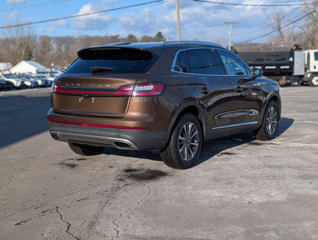 used 2022 Lincoln Nautilus car, priced at $27,300