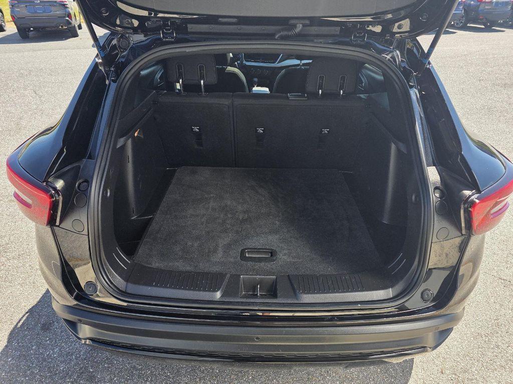 used 2025 Chevrolet Trax car, priced at $22,500