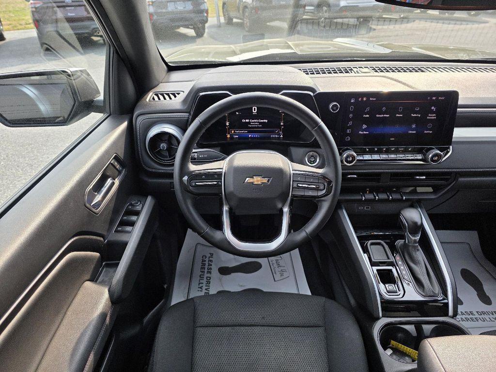used 2023 Chevrolet Colorado car, priced at $28,000