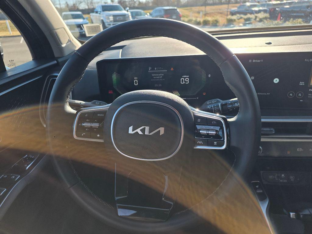 used 2024 Kia Sorento car, priced at $24,086