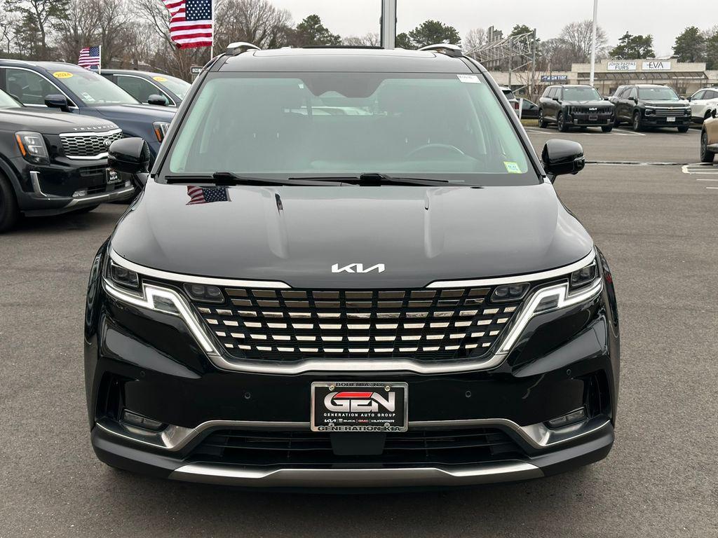 used 2024 Kia Carnival car, priced at $38,309