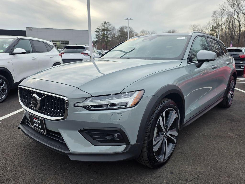 used 2025 Volvo V60 Cross Country car, priced at $34,092