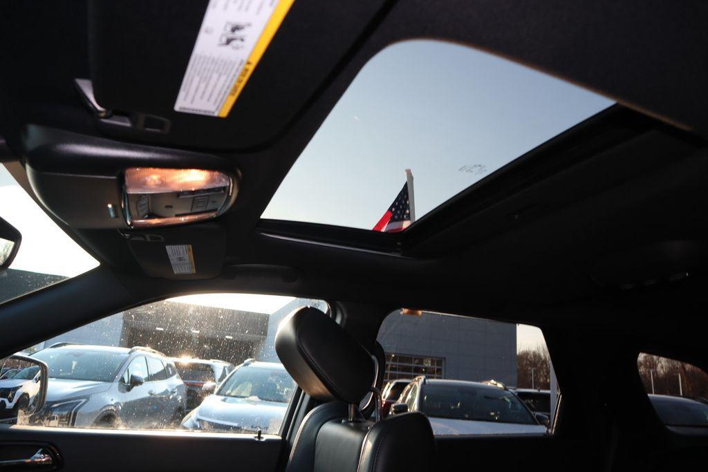 used 2025 Dodge Durango car, priced at $39,052