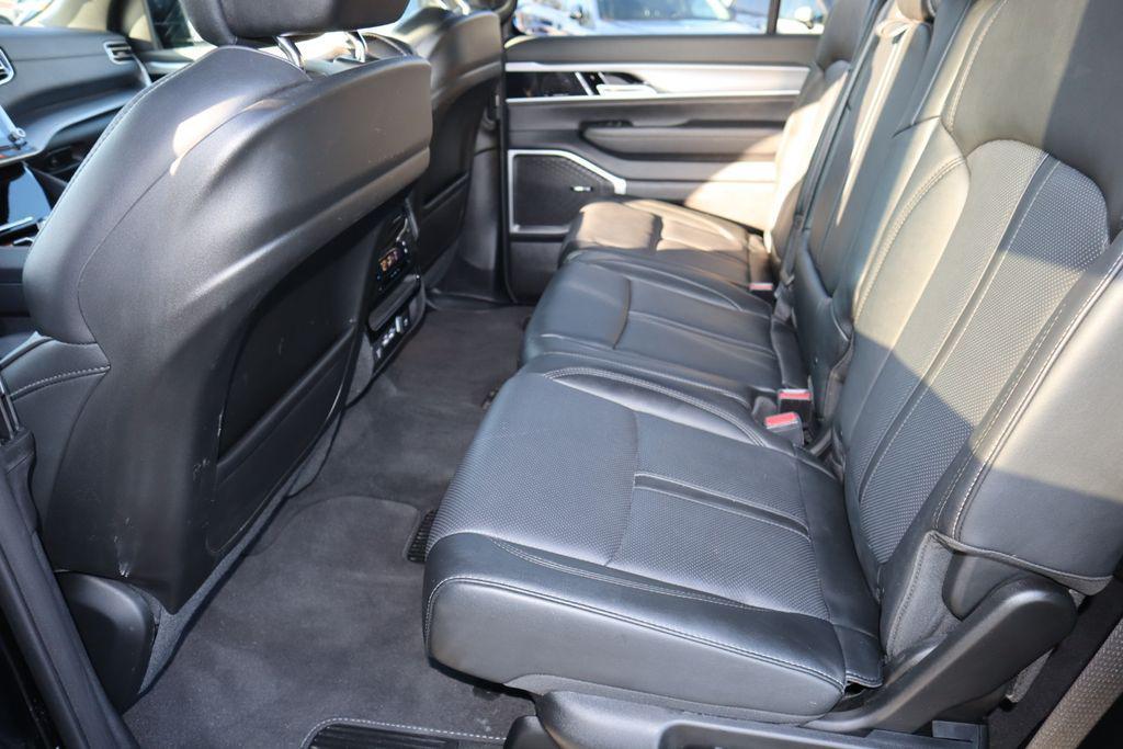 used 2025 Jeep Wagoneer L car, priced at $58,988