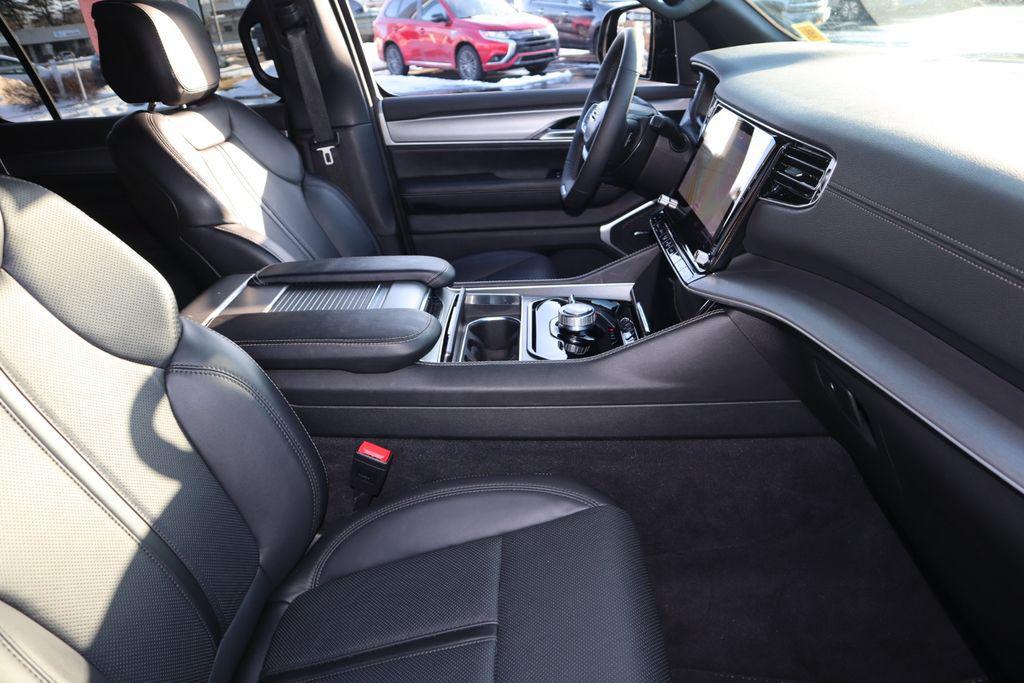 used 2025 Jeep Wagoneer L car, priced at $58,988