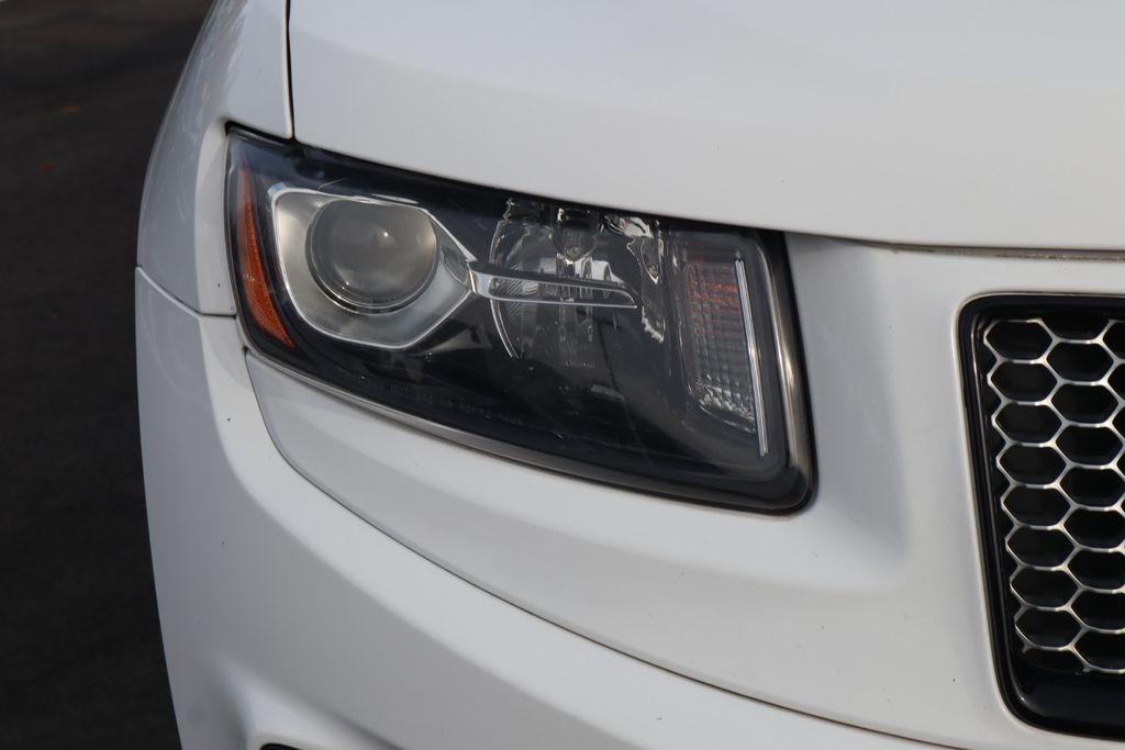 used 2015 Jeep Grand Cherokee car, priced at $12,000