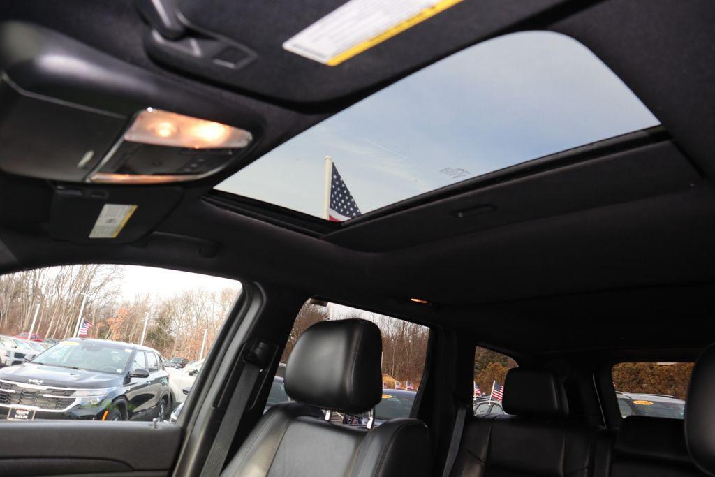 used 2015 Jeep Grand Cherokee car, priced at $12,000