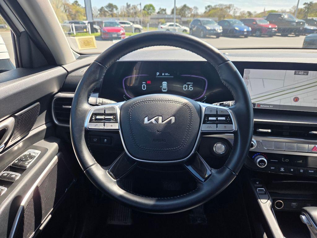 used 2025 Kia Telluride car, priced at $35,383
