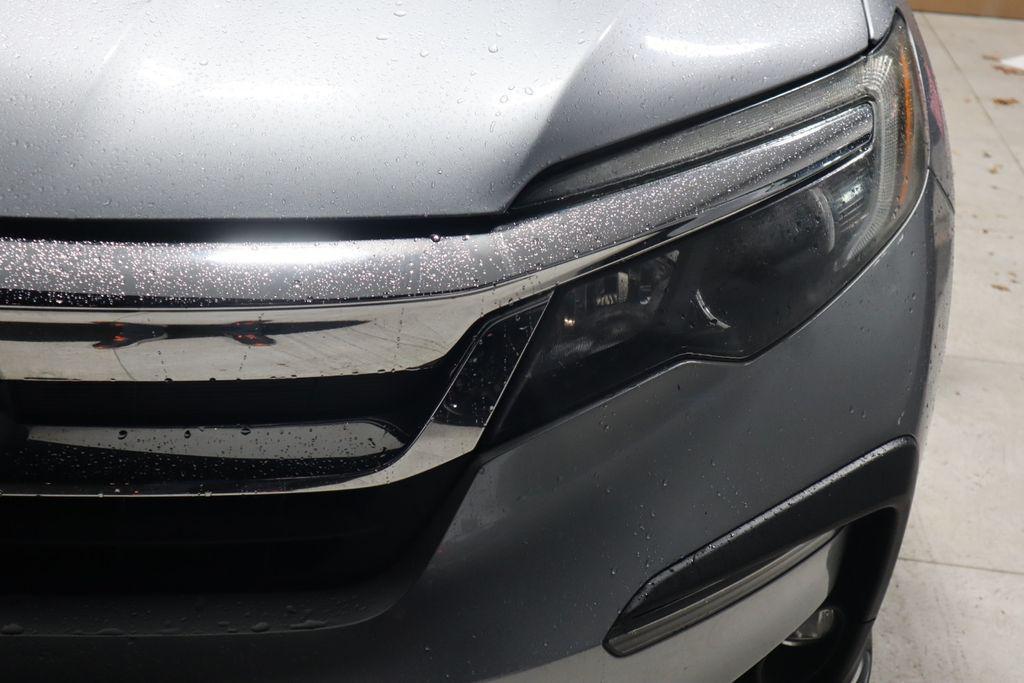 used 2019 Honda Pilot car, priced at $23,656