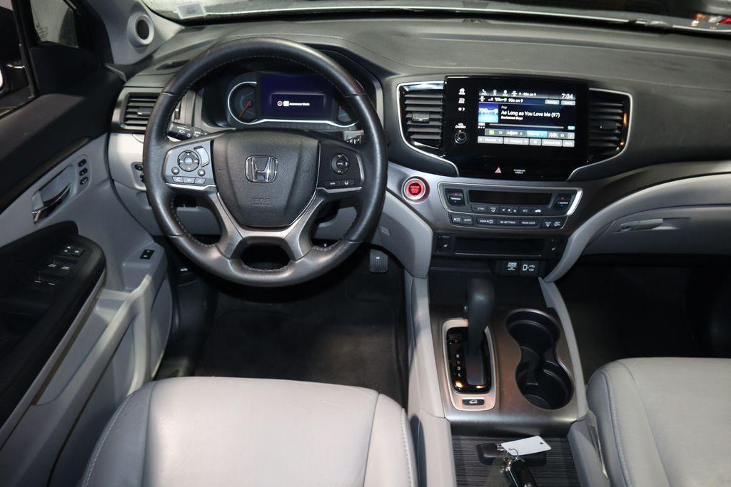 used 2019 Honda Pilot car, priced at $23,656