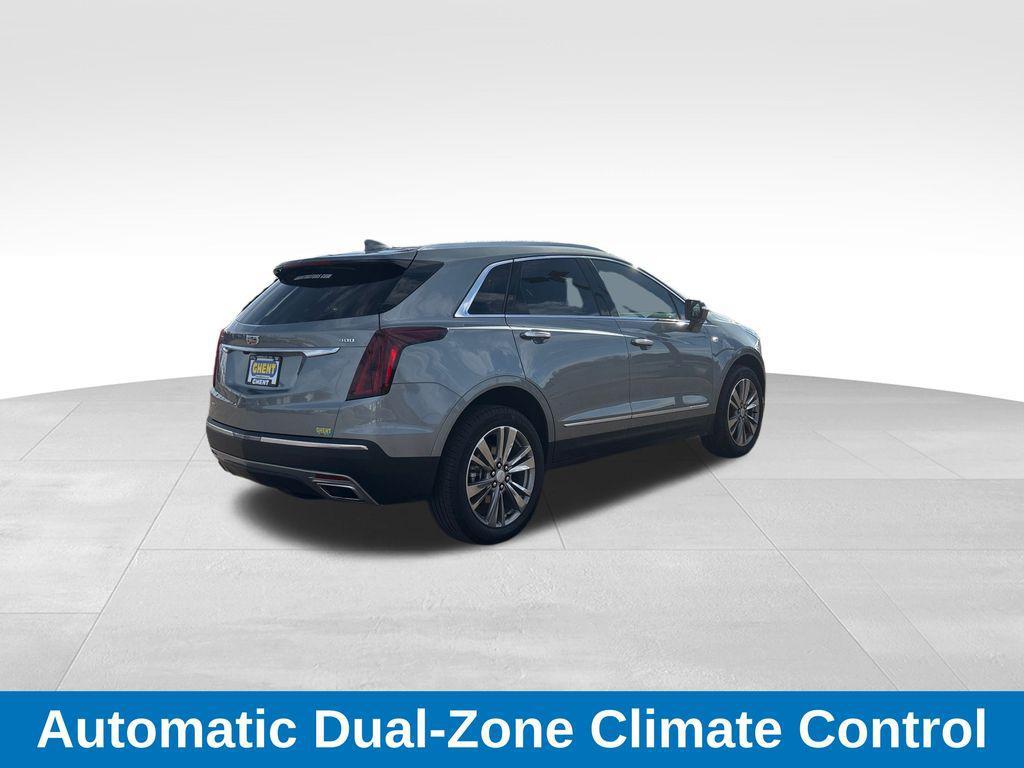 used 2025 Cadillac XT5 car, priced at $36,379