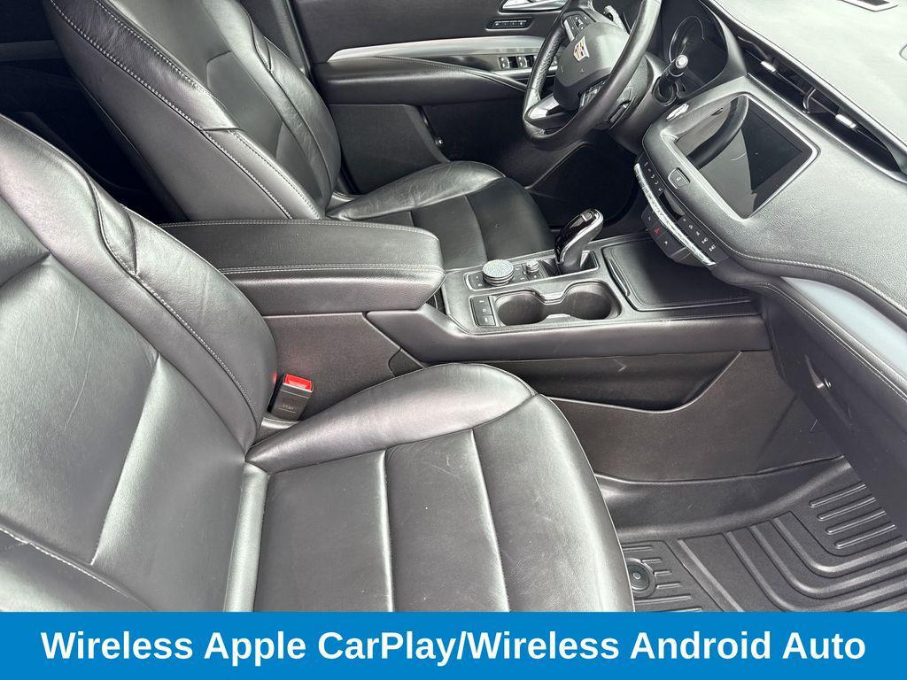 used 2023 Cadillac XT4 car, priced at $20,981