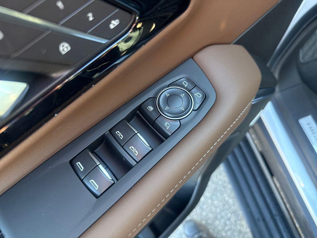 new 2026 Chevrolet Suburban car, priced at $100,095