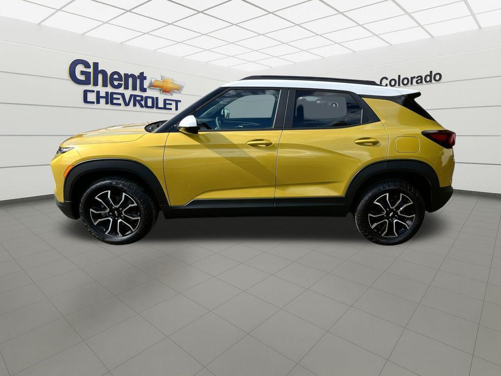 new 2025 Chevrolet TrailBlazer car, priced at $30,499