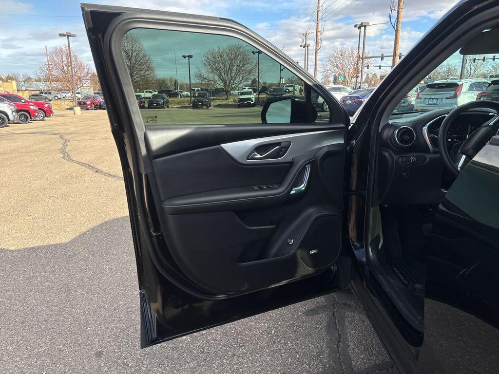used 2023 Chevrolet Blazer car, priced at $31,981