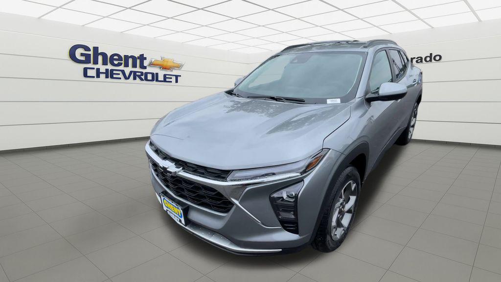 new 2025 Chevrolet Trax car, priced at $24,299