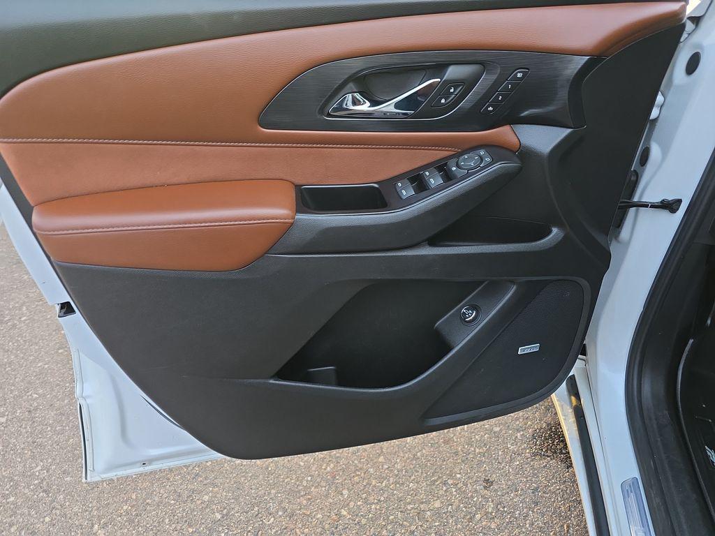 used 2019 Chevrolet Traverse car, priced at $24,442