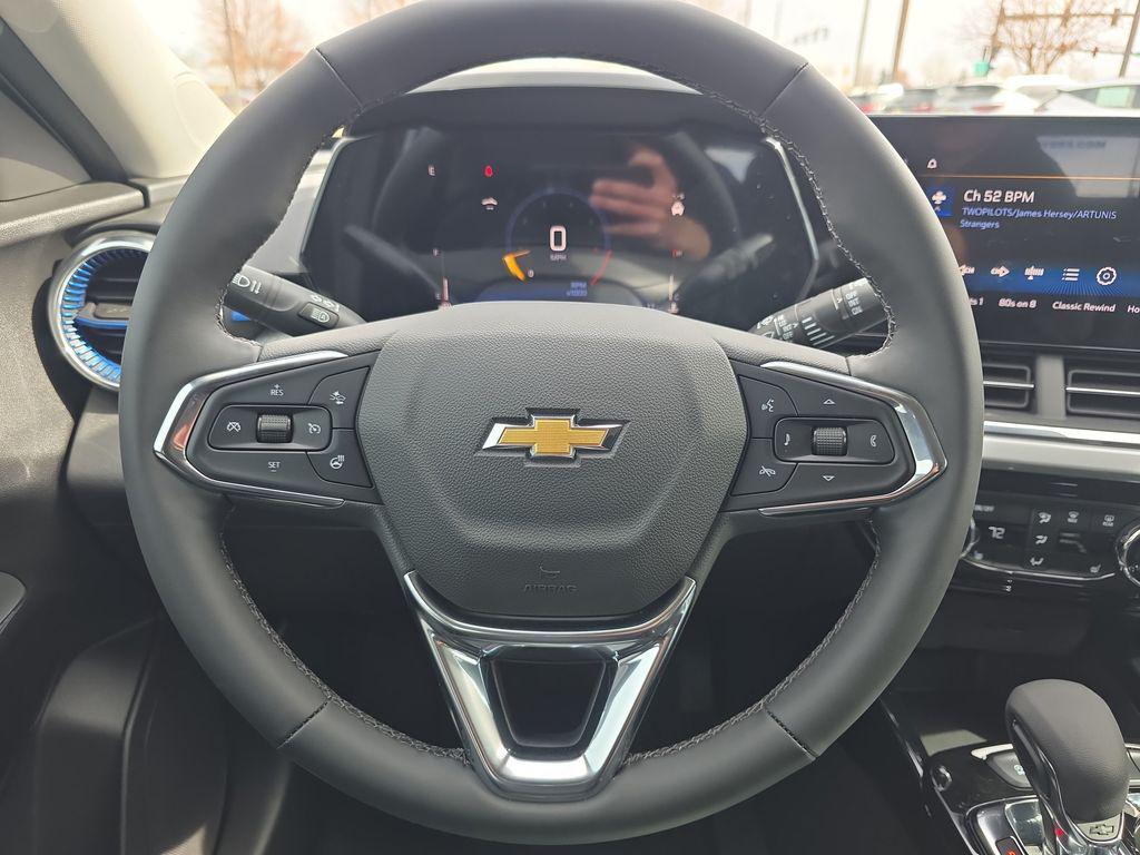 new 2026 Chevrolet Trax car, priced at $25,885