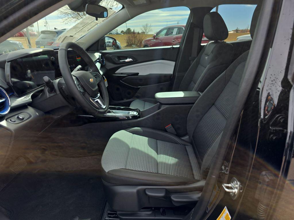 new 2026 Chevrolet Trax car, priced at $25,885