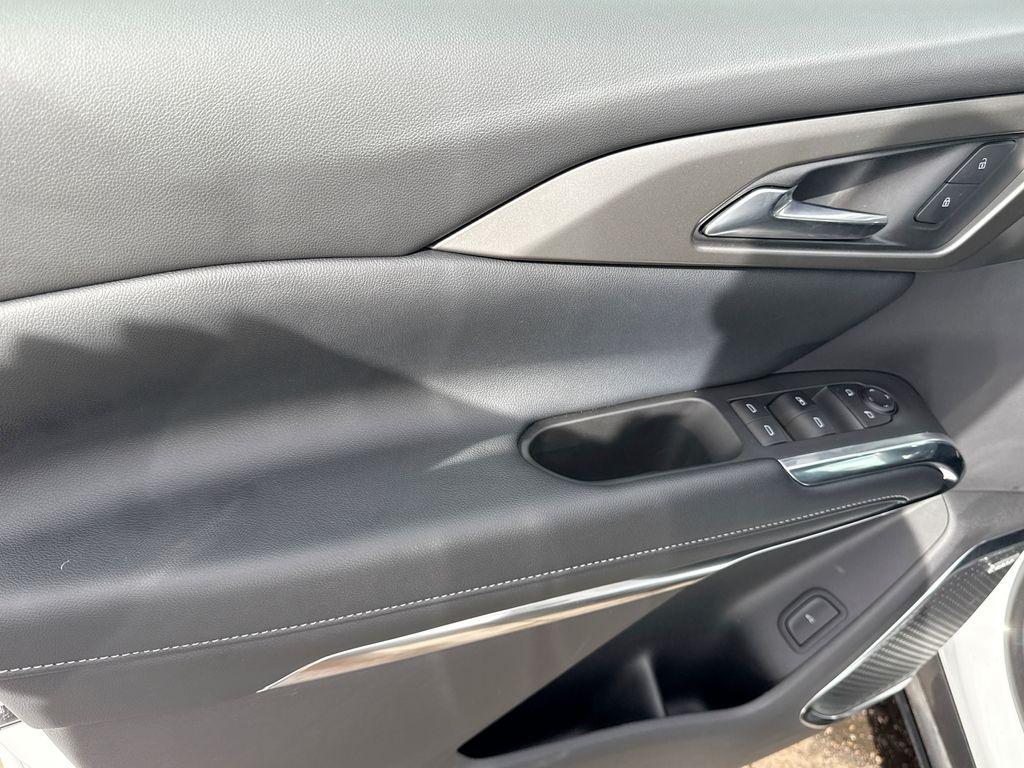 new 2025 Chevrolet Traverse car, priced at $42,851