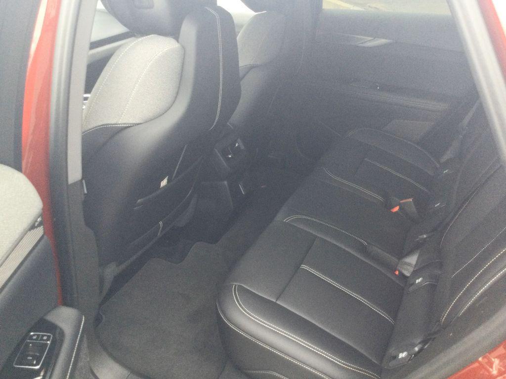 new 2025 Chevrolet Traverse car, priced at $42,851