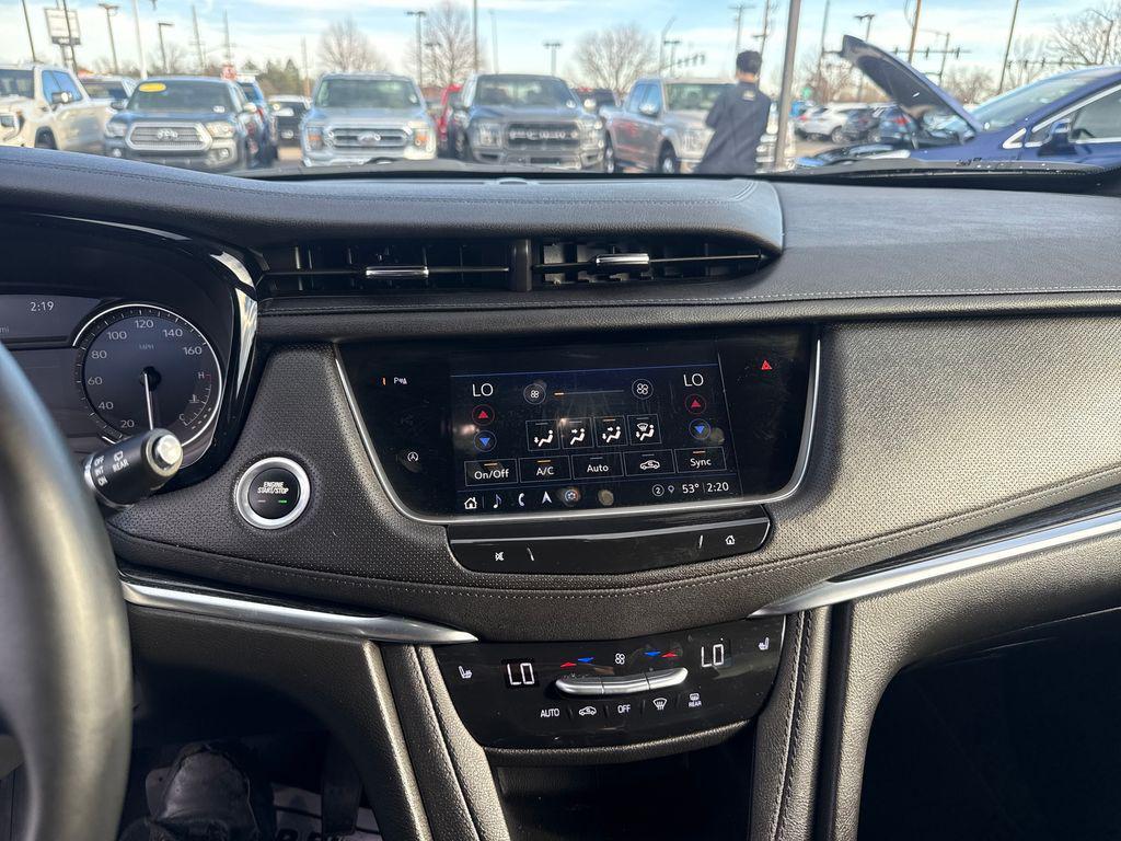 used 2025 Cadillac XT5 car, priced at $36,806