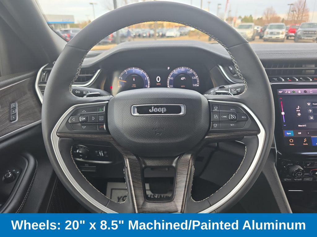 used 2024 Jeep Grand Cherokee car, priced at $36,638