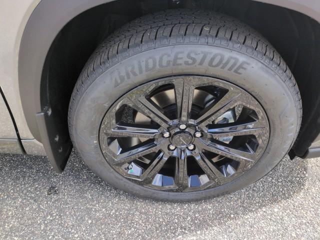 new 2026 Toyota Highlander Hybrid car, priced at $57,135