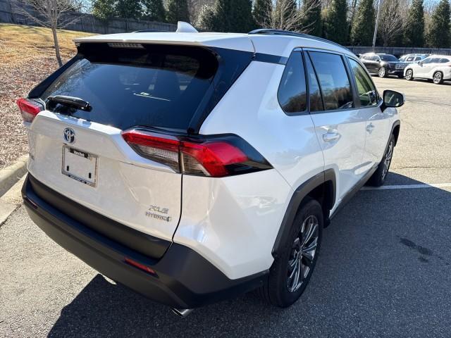 used 2022 Toyota RAV4 Hybrid car, priced at $33,062