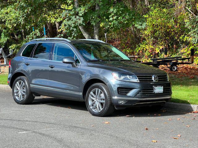 used 2015 Volkswagen Touareg car, priced at $14,950