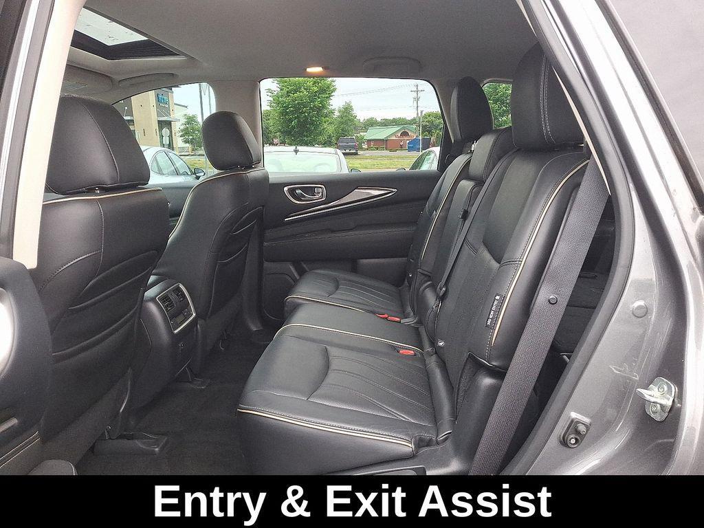 used 2018 INFINITI QX60 car, priced at $16,858