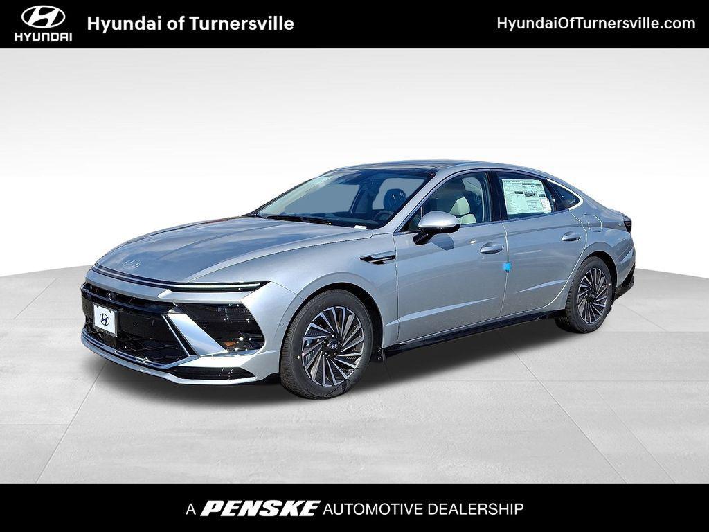 new 2026 Hyundai Sonata Hybrid car, priced at $39,895