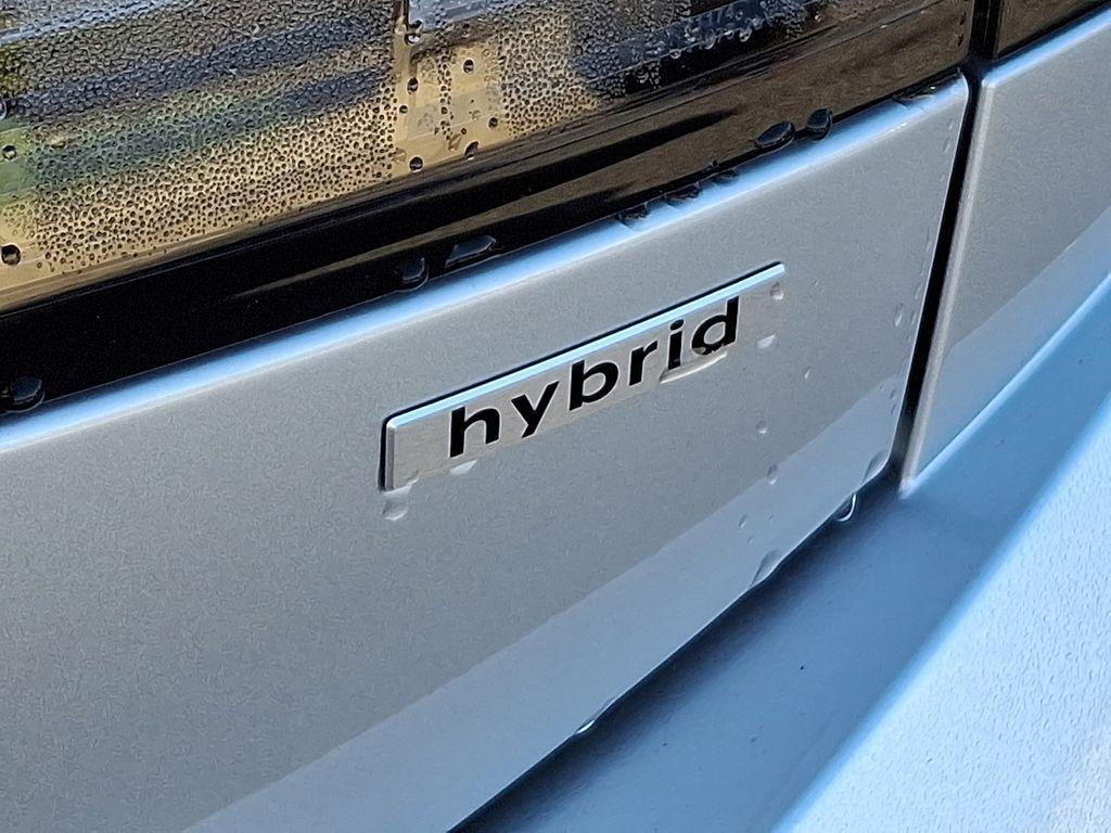 new 2025 Hyundai Sonata Hybrid car, priced at $33,105