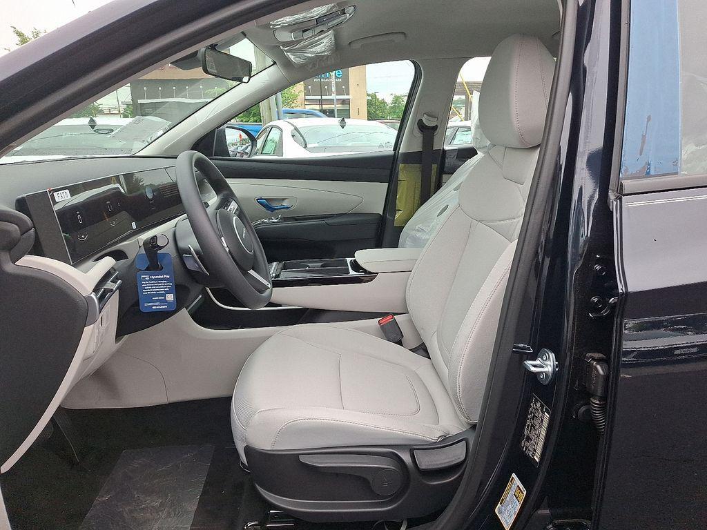 new 2026 Hyundai TUCSON Hybrid car, priced at $34,290