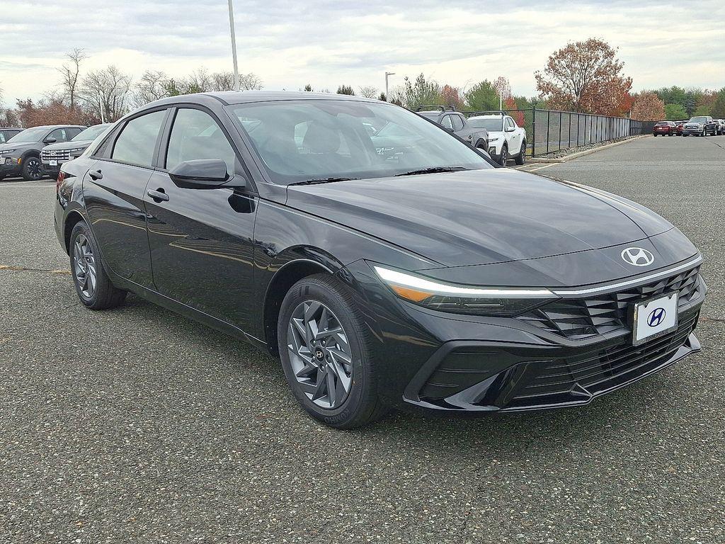 new 2026 Hyundai ELANTRA HEV car, priced at $27,375